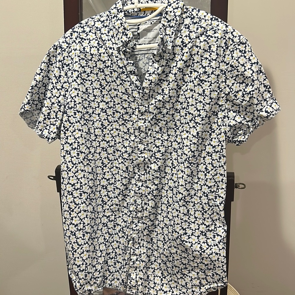 Men’s Floral button down shirt